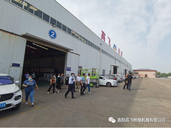 《加強黨對經濟工作的領導》深度學習,人大代表在行動 《加強黨對經濟工作的領導》深度學習,人大代表在行動