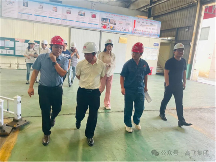 熱烈歡迎河南省應(yīng)急管理廳一級(jí)巡視員孫兆賢等領(lǐng)導(dǎo)一行蒞臨高飛股份 熱烈歡迎河南省應(yīng)急管理廳一級(jí)巡視員孫兆賢等領(lǐng)導(dǎo)一行蒞臨高飛股份