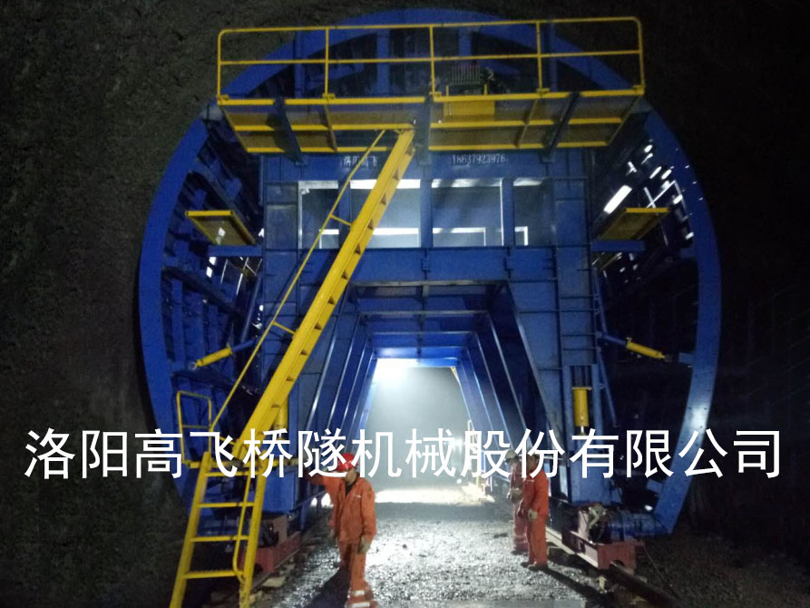 隧道二次襯砌與初襯的區別是什么？