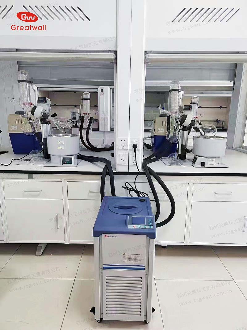 浙江杭州某大學采購我司DLSB-5/20C低溫冷卻液循環泵